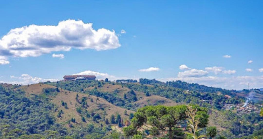 Apartamento COBERTURA de 200m com Vista fantástica! Campos do Jordão Exterior foto